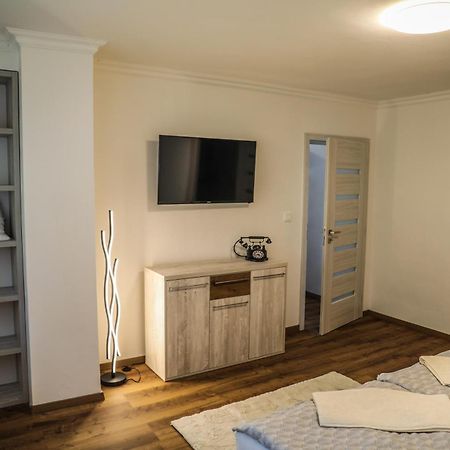 Apartment Irma Karlovy Vary Eksteriør billede